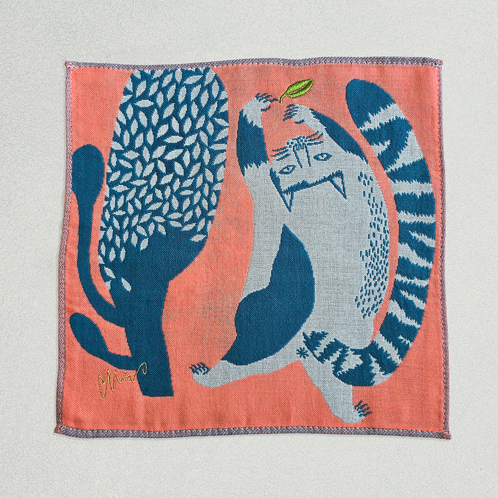 ガーゼハンカチ/公園の大きな樹のネコたち【 限定商品 】