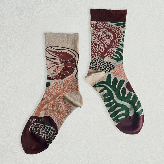 靴下/草原を泳ぐエビ