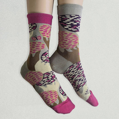 靴下/追いかけるるるネコ