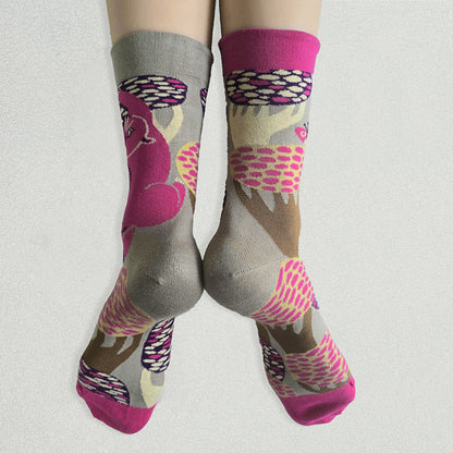 靴下/追いかけるるるネコ